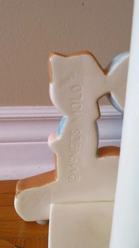 vtg Mcness Mold Ceramic friends paper towel bar boy and girl bar - photo 5