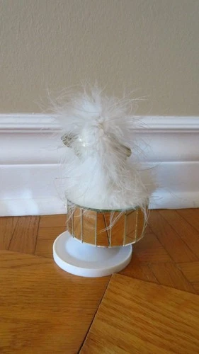 Vintage Porcelain Harlequin Jester Music Box - photo 4