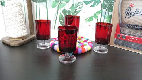 4 oz Luminarc Ruby Red Shot Glass | Vintage