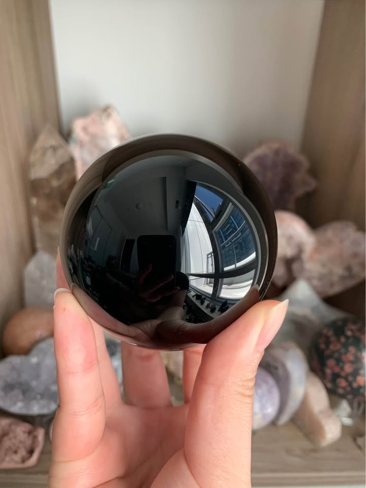 Large Black Obsidian Sphere [Crystal] - photo 3