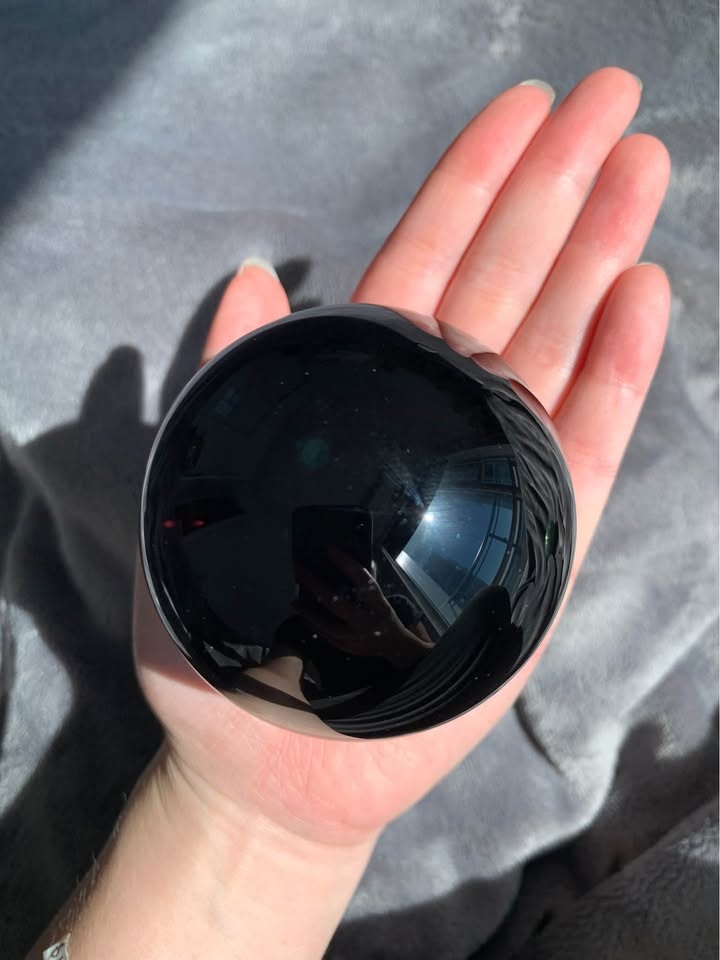 Large Black Obsidian Sphere [Crystal] - photo 4