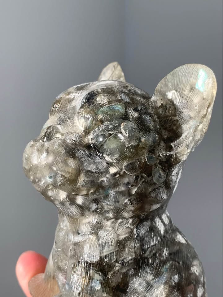Labradorite Chips Resin Frenchie Dog Figure - photo 5