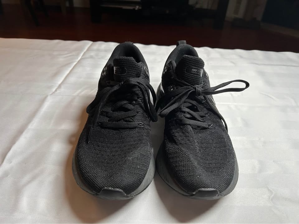 Nike React Infinity Run Flyknit 2 - Men's 10.5 - photo 2