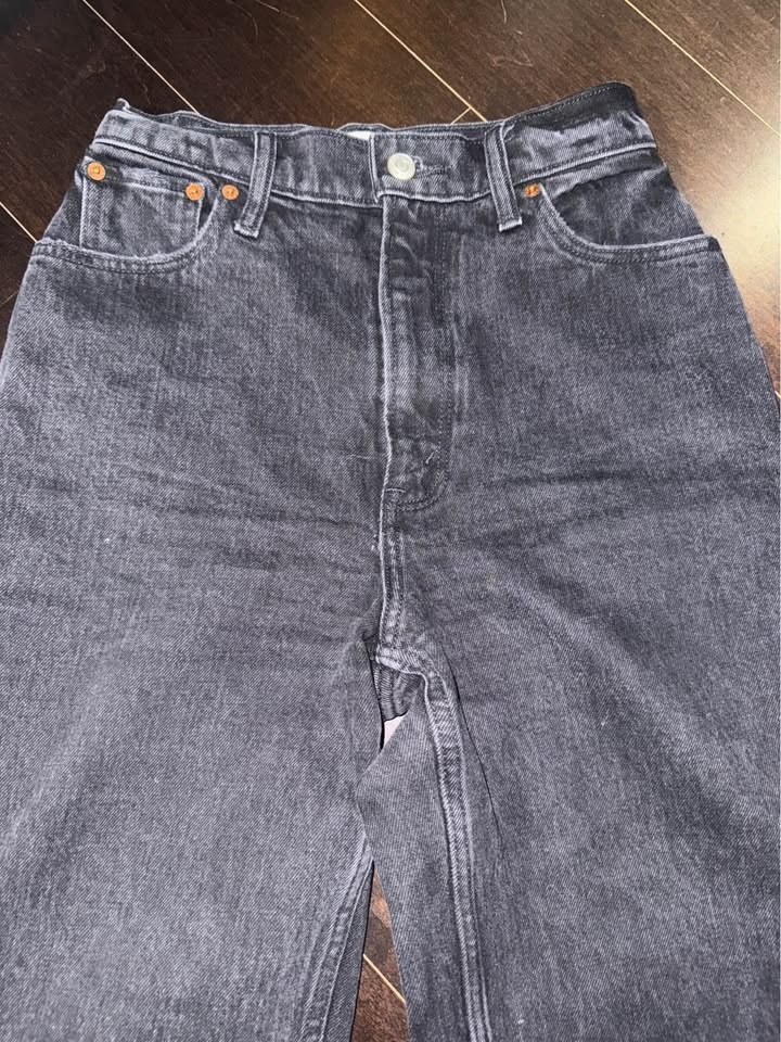 Abercrombie 90's Straight Ultra High Rise Black Jeans - Size 25 - photo 3
