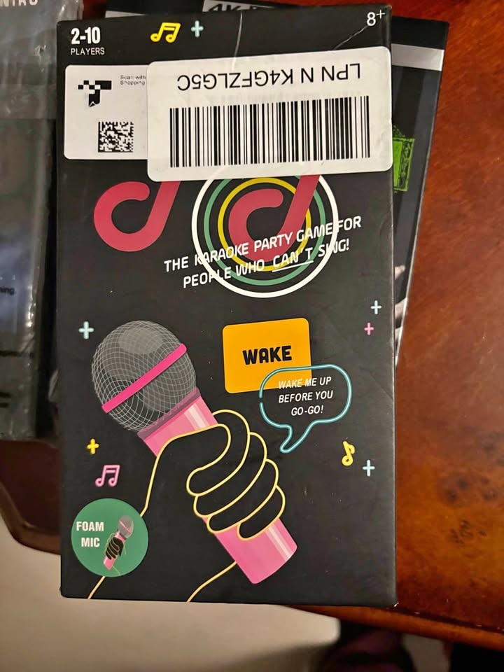 WAKE Karaoke Party Game (foam mic, party game for 2-10 players)