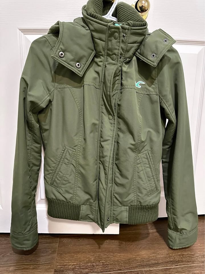 Women's Hollister ALL-WEATHER Green Hooded Bomber Jacket M