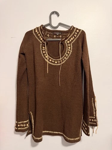 SOYA Boho Embroidered Tunic Sweater Brown Medium M Wooden Beads