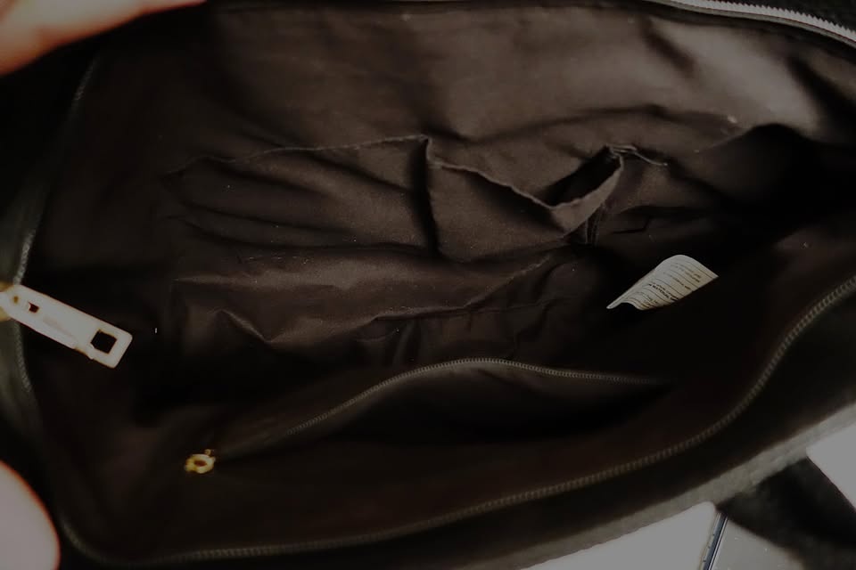 NEW Black Faux Leather Tote Bag Purse w/ Detachable Strap - photo 4