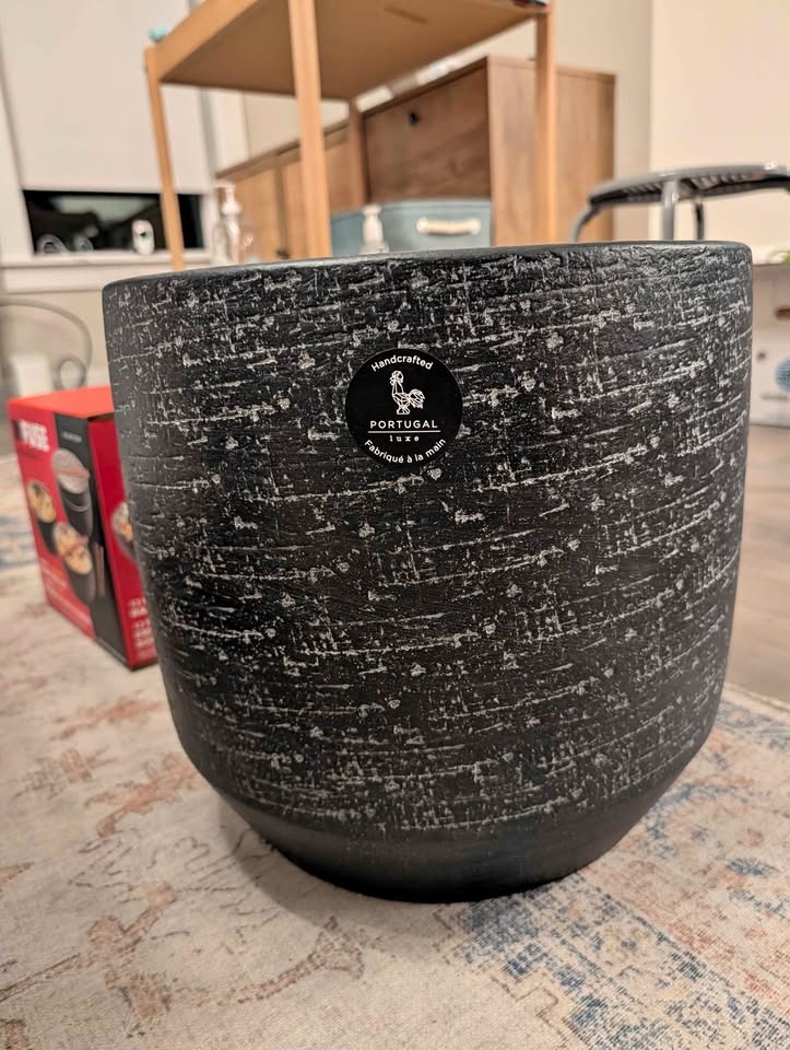 Large planter ceramic