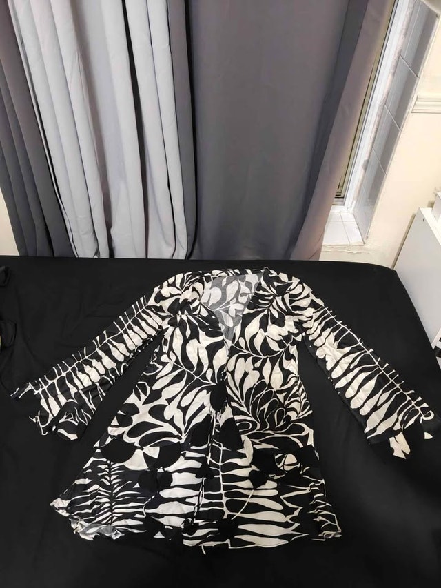 Alexis Black Floral Sintra Dress - Size S/M - photo 3