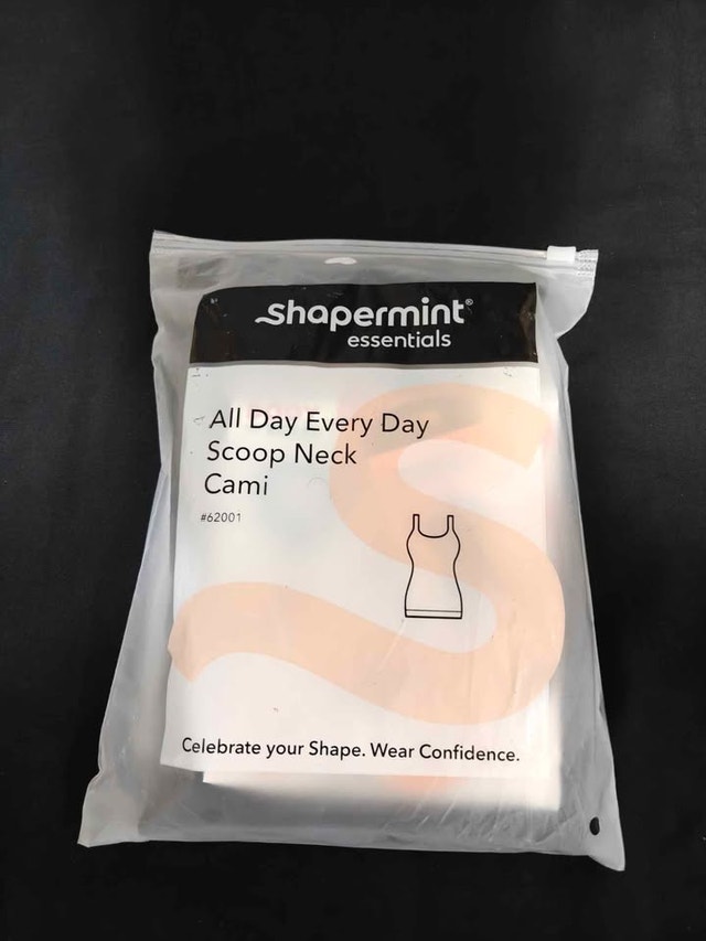 Shapermint All Day Every Day Scoop Neck Cami - Size M, Black - photo 3