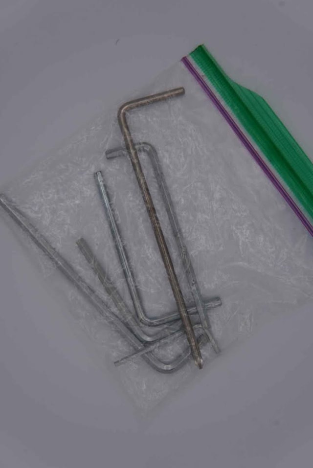 Random Allen Keys