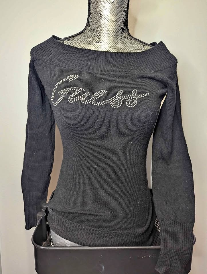 Designer Guess shirt ladies sz sm