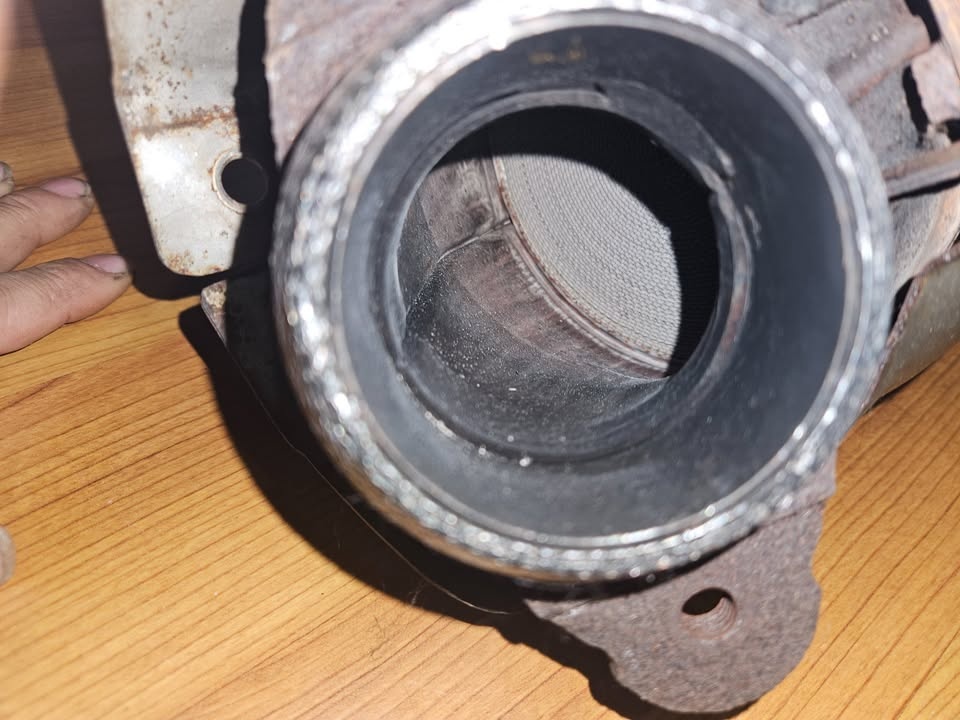 Gen 4 3S-GTE Turbo Catalytic Converter (OEM) - photo 2