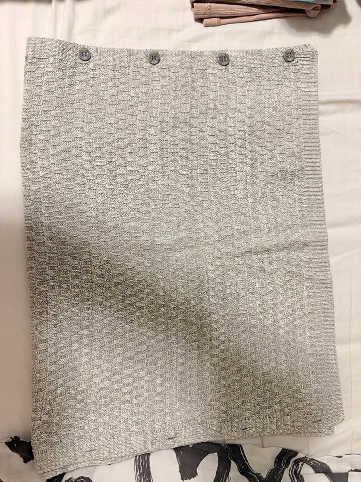 Bench 7 Way Scarf