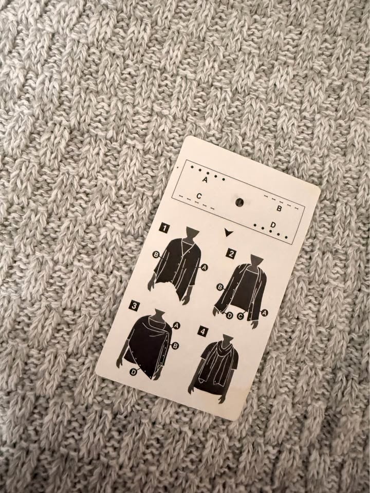 Bench 7 Way Scarf - photo 2