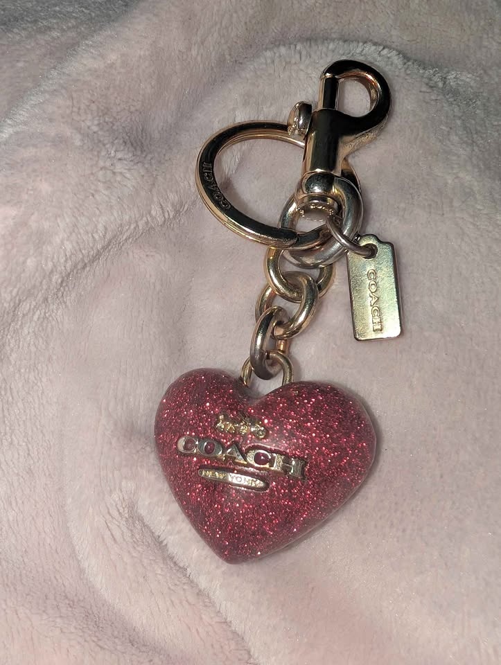 COACH heart charm