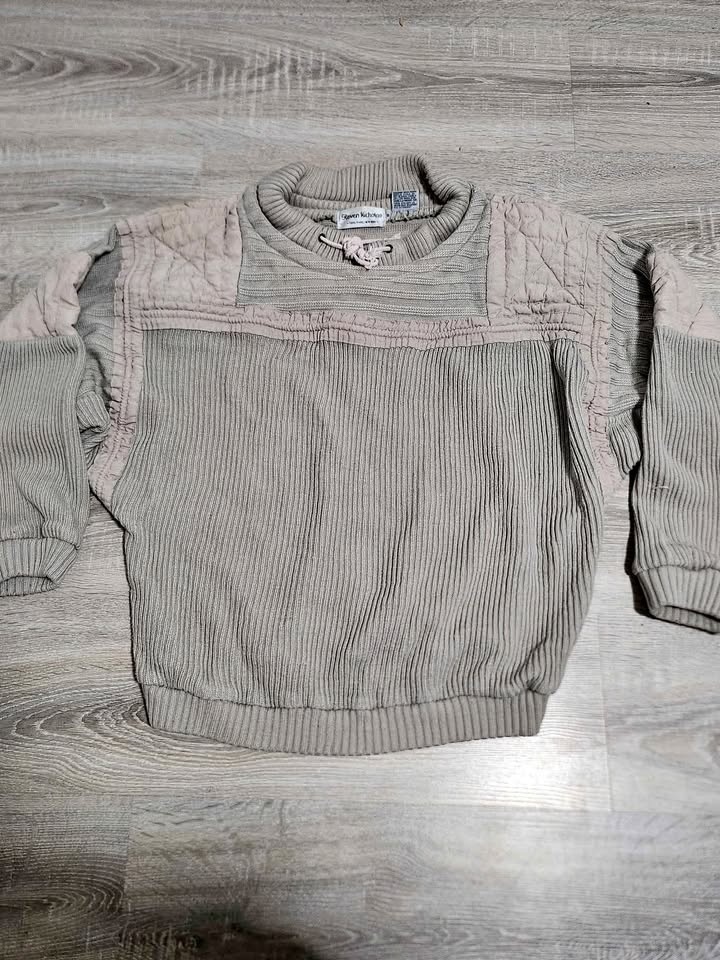 Vintage thick sweater