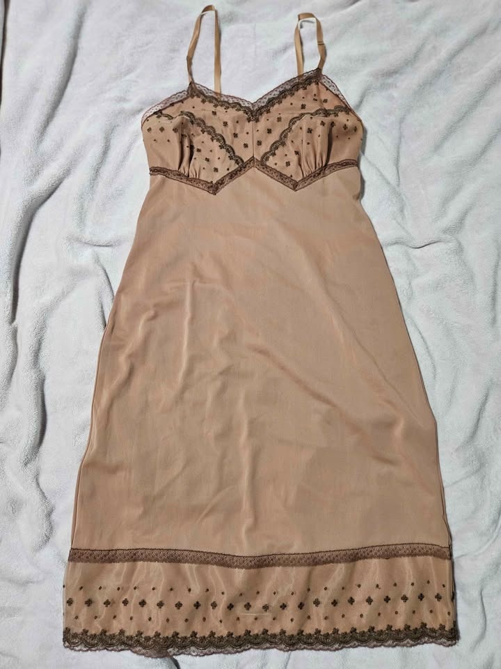 Vintage Sive Med Nightgown - photo 2