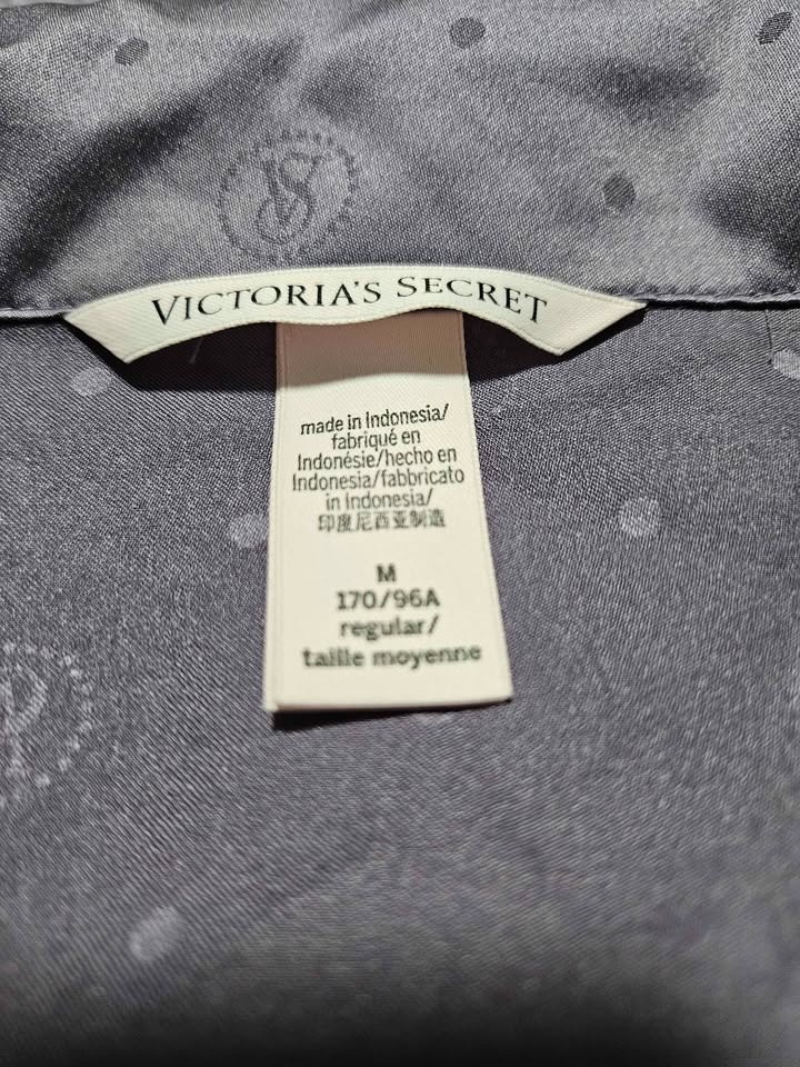 Victoria's Secret Polka Dot PJs - photo 3