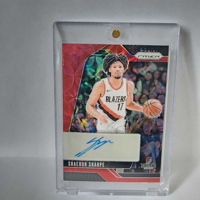 Shaedon Sharpe Auto – 2024-25 Panini Prizm (Blazers) On-Card Sig