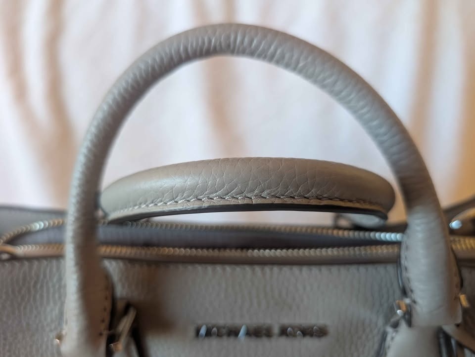 Michael Kors Camille Satchel - Large, Gray, Pebble Texture - photo 5