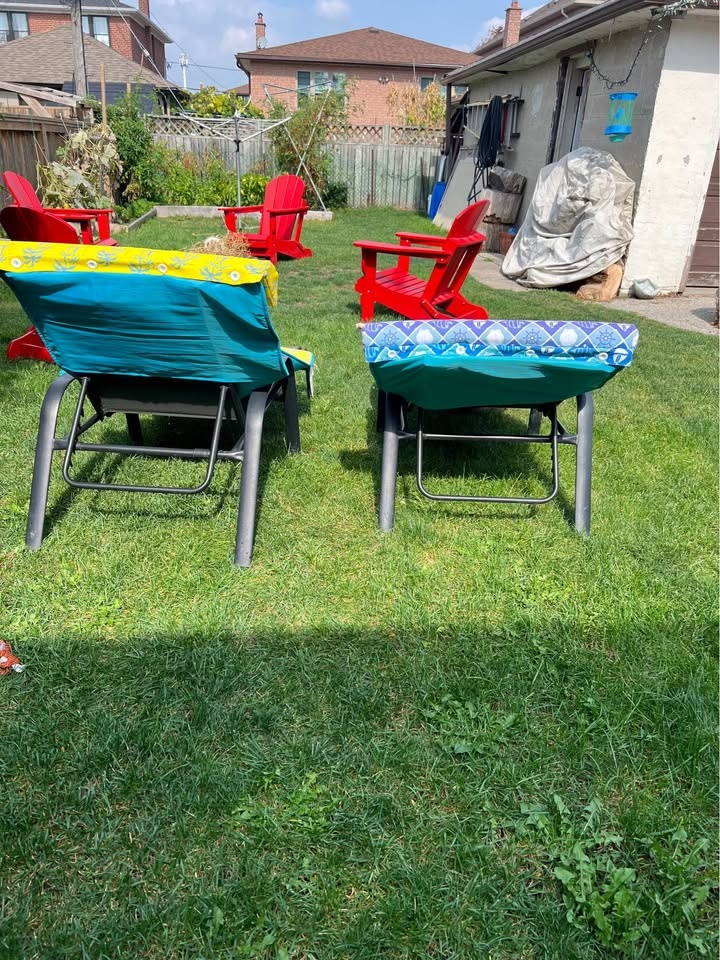 Sunbeds with covers - photo 3