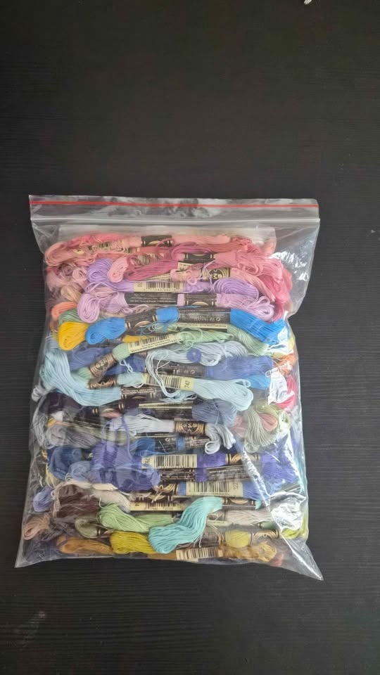 DMC Thread Assorted Bunch (180 Skeins) - photo 2