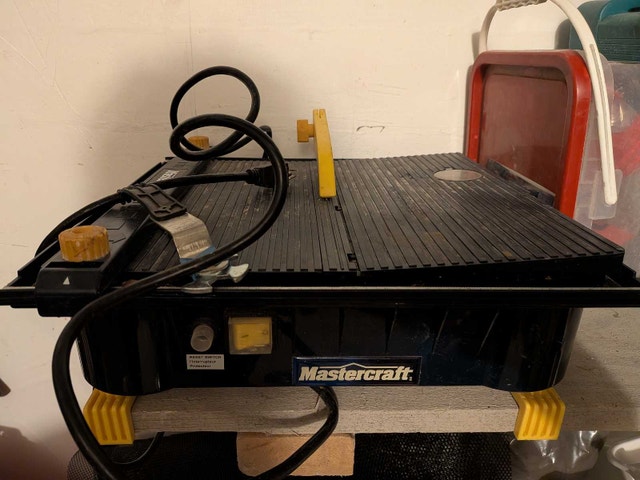 Mastercraft Wet Saw - Tile Saw - Used Once