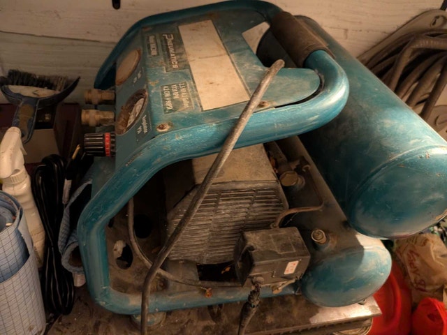 Big Makita Compressor
