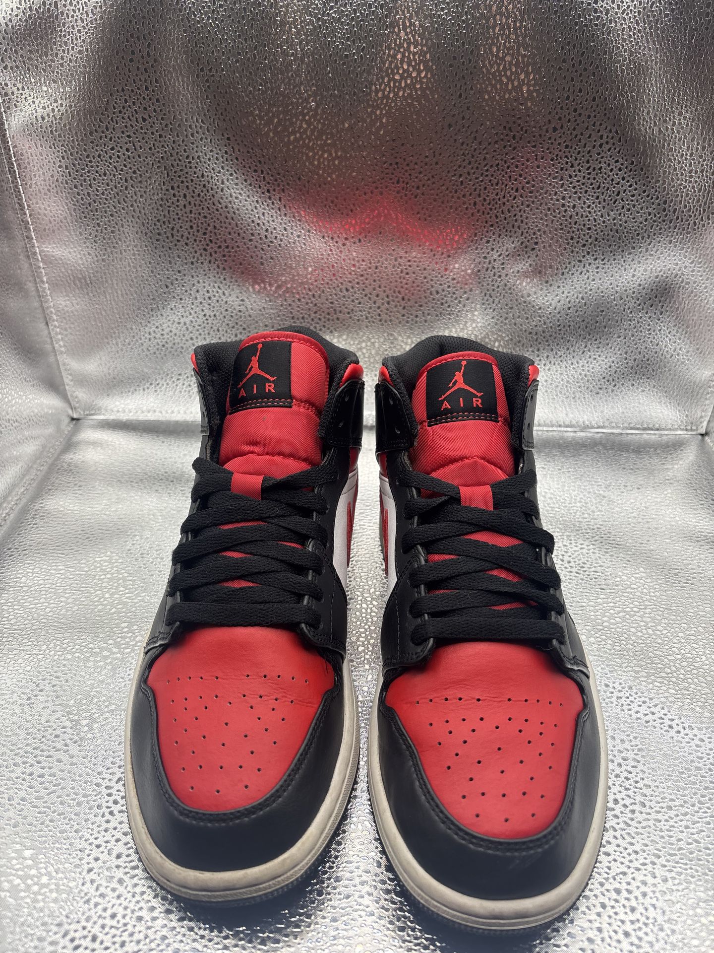 Air Jordan 1 Mid White Black Red - photo 2
