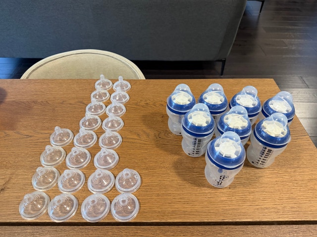 Tommee Tippee Baby Bottles and Nipples - 8 Bottles, 26 Nipples