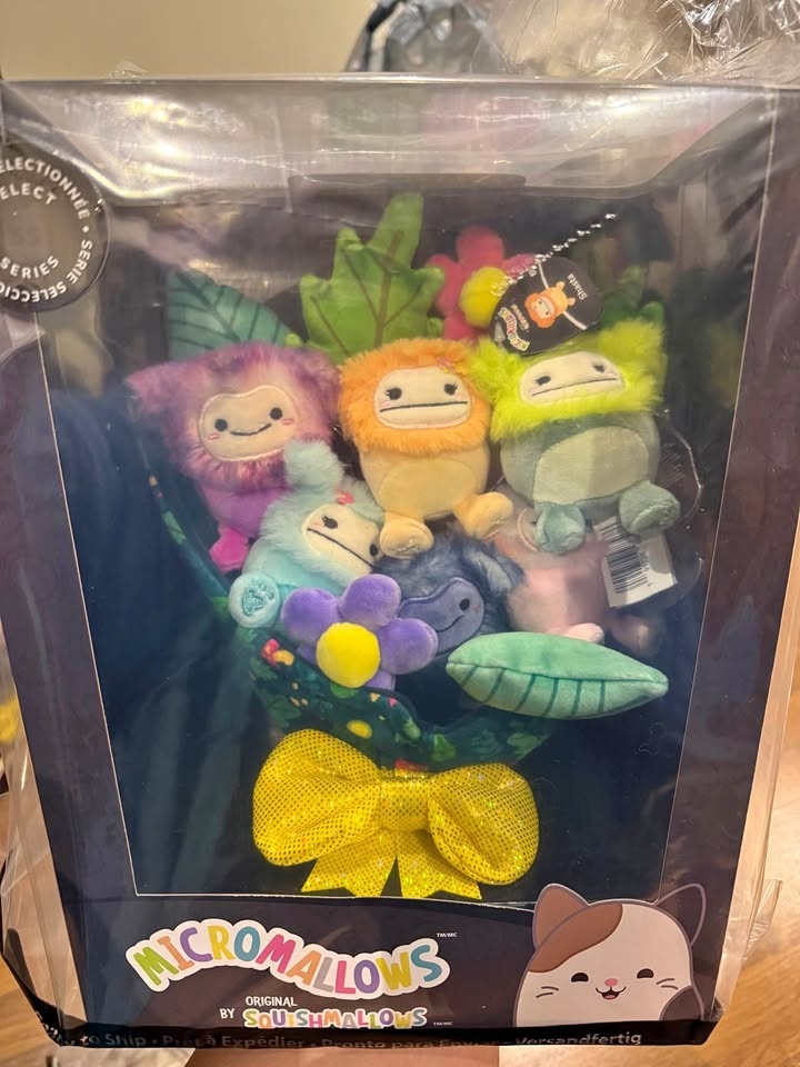Squishmallows Original Micromallows Bigfoot Bouquet