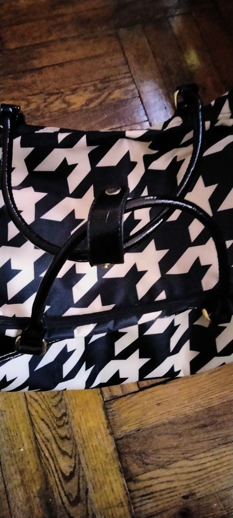 Jessica Simpson Tote on Wheels - photo 3