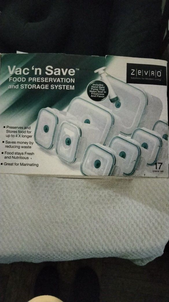 ZEVRO VAC AND SAVE 17 Piece Food Storage Set