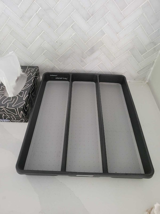 MadeSmart Utensil Tray - Black