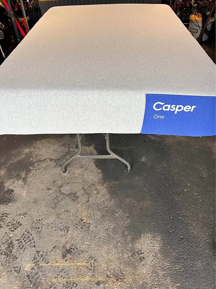 Casper One Full Size Mattress, Like New