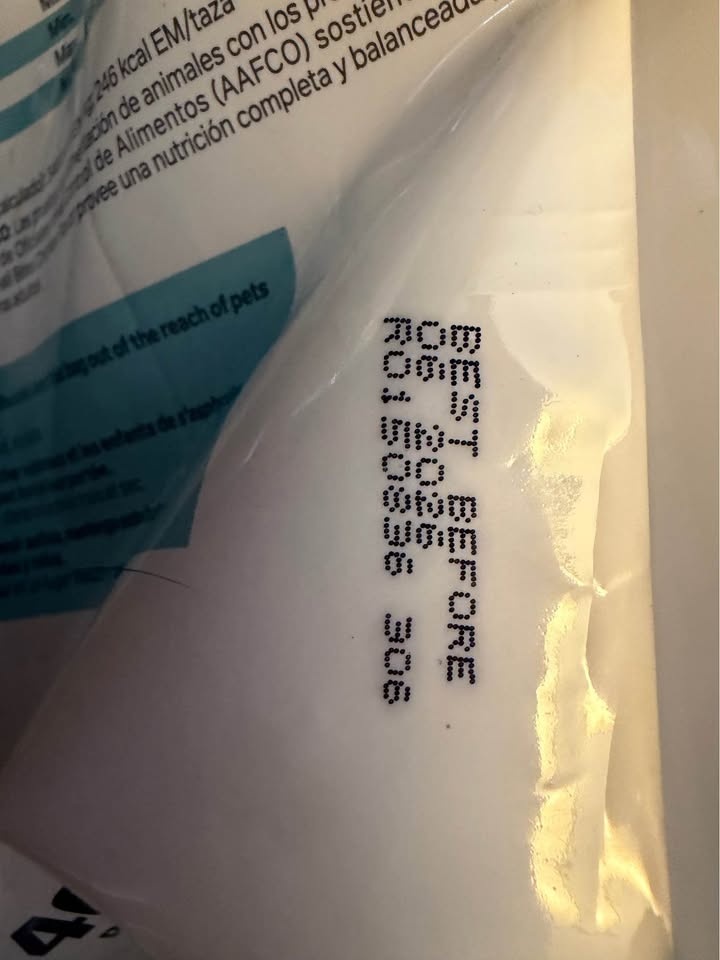 Brand New Hills Prescription Diet Small Bites t/d Dental Care - photo 2