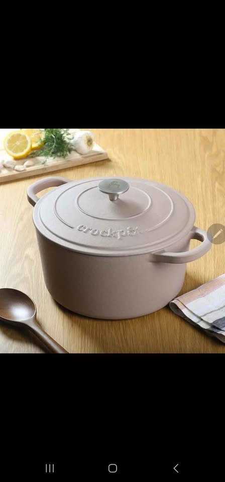 Crock Pot Artisan 5-Quart Cast Iron Dutch Oven Pot w/ Lid - photo 3