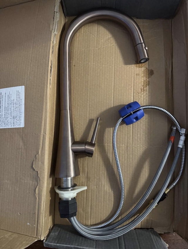 Houzer Soma Pull-Down Kitchen Faucet – Solid Brass - photo 2