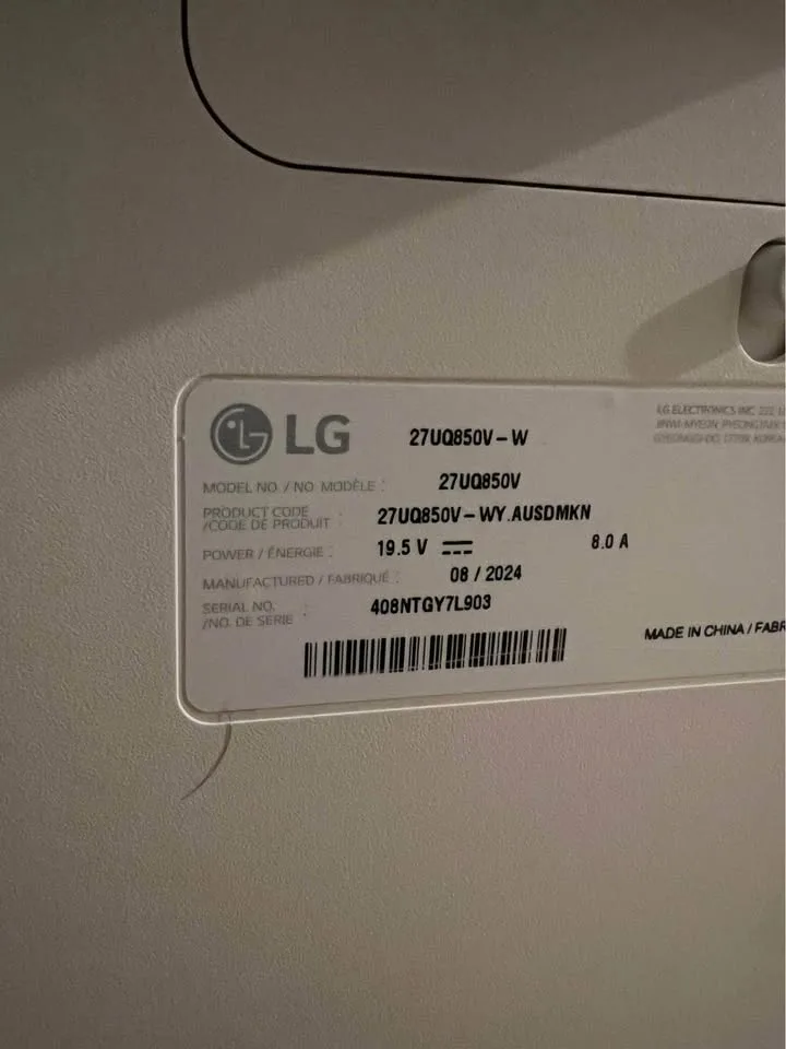 LG 27” 4K IPS - USB-C Display [NEW] image indicator(3)
