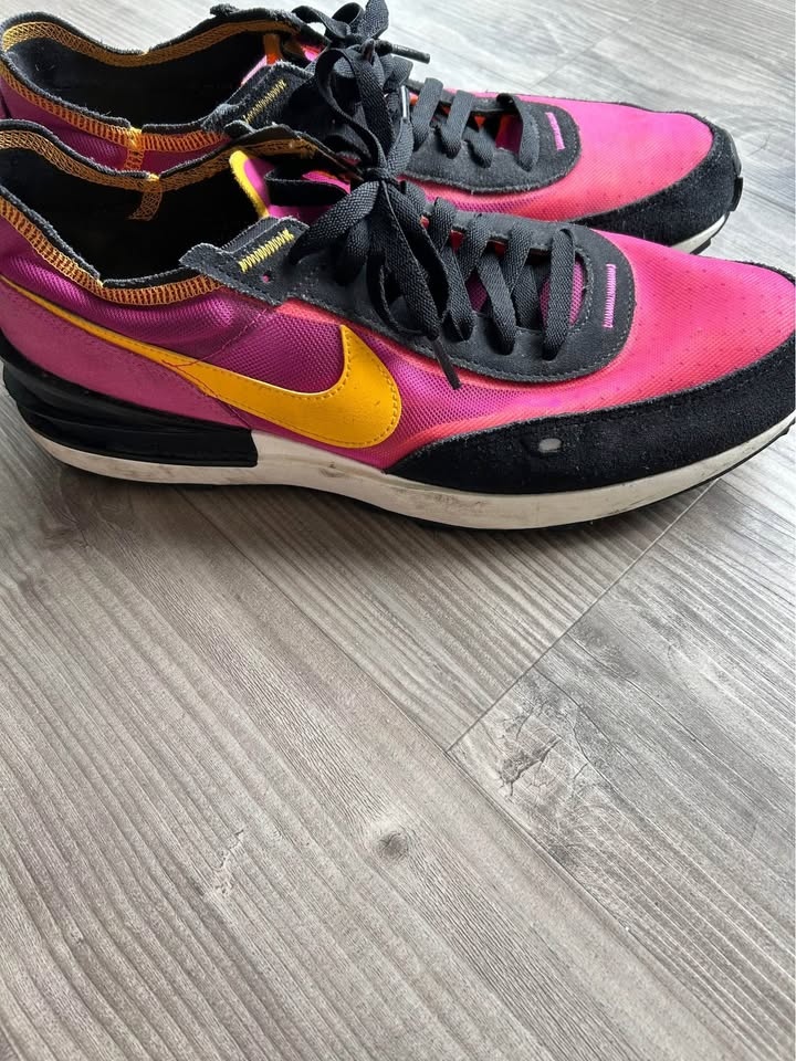 Nike Sacai Shoes