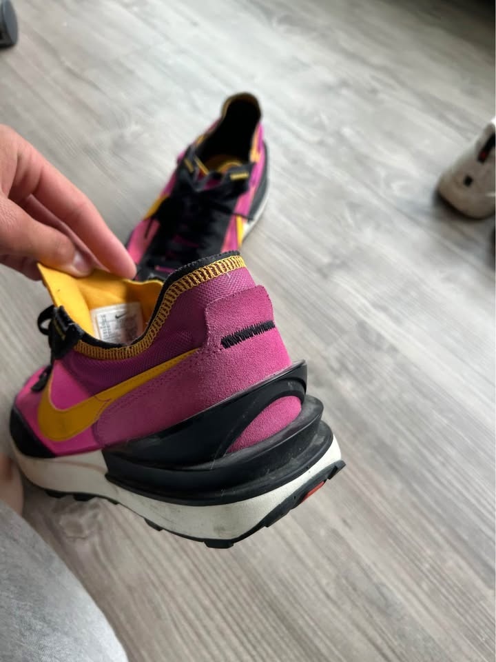 Nike Sacai Shoes - photo 4