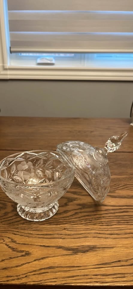 Frosted Floral Glass Candy Dish with Lid - photo 3