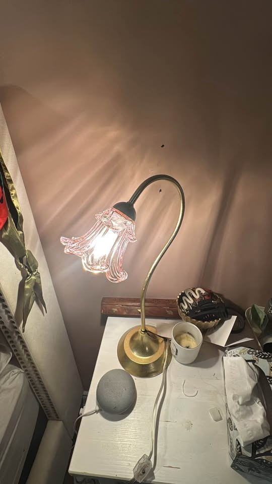 Brand new vintage inspired pink flower lamp - photo 2