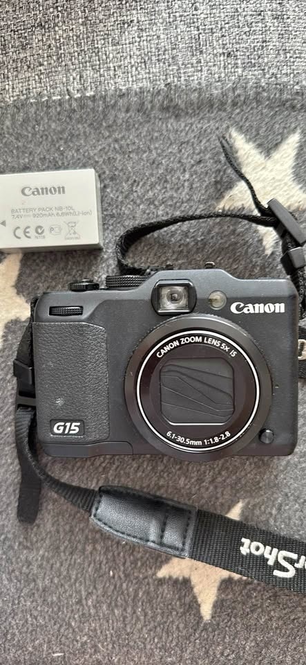 Canon PowerShot G15 Digital Camera