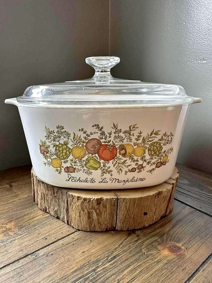 EUC Pyrex 3L Casserole Dish L’Echalote La Marjolaine