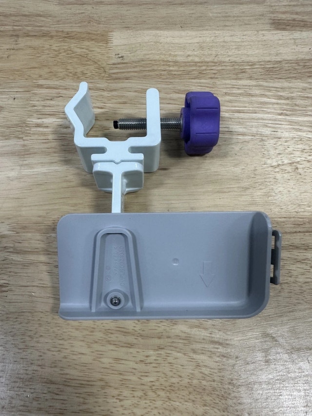 Kangaroo Connect Eternal Feeding Pump - Lightly Used - photo 3