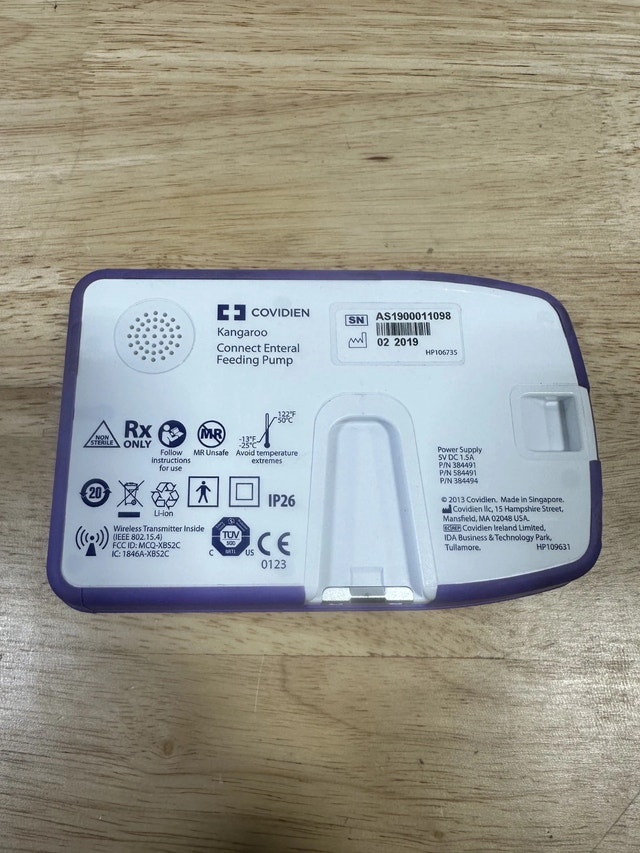 Kangaroo Connect Eternal Feeding Pump - Lightly Used - photo 4