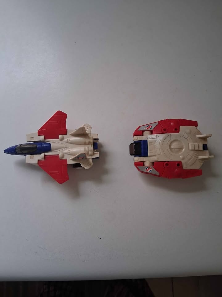 Vintage 1985 Tomy Commandrons Action Figures - photo 2